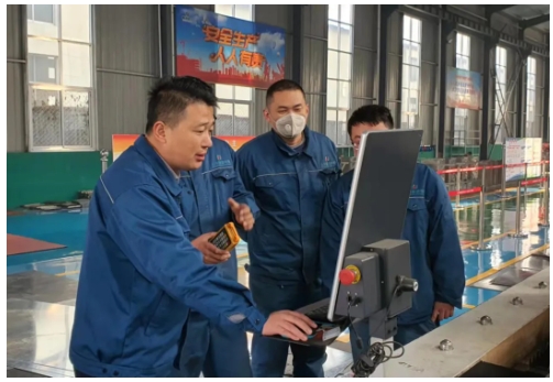 ϲ������Դ����аl(f��)�����������ϲ�@���f�е��ߌ�